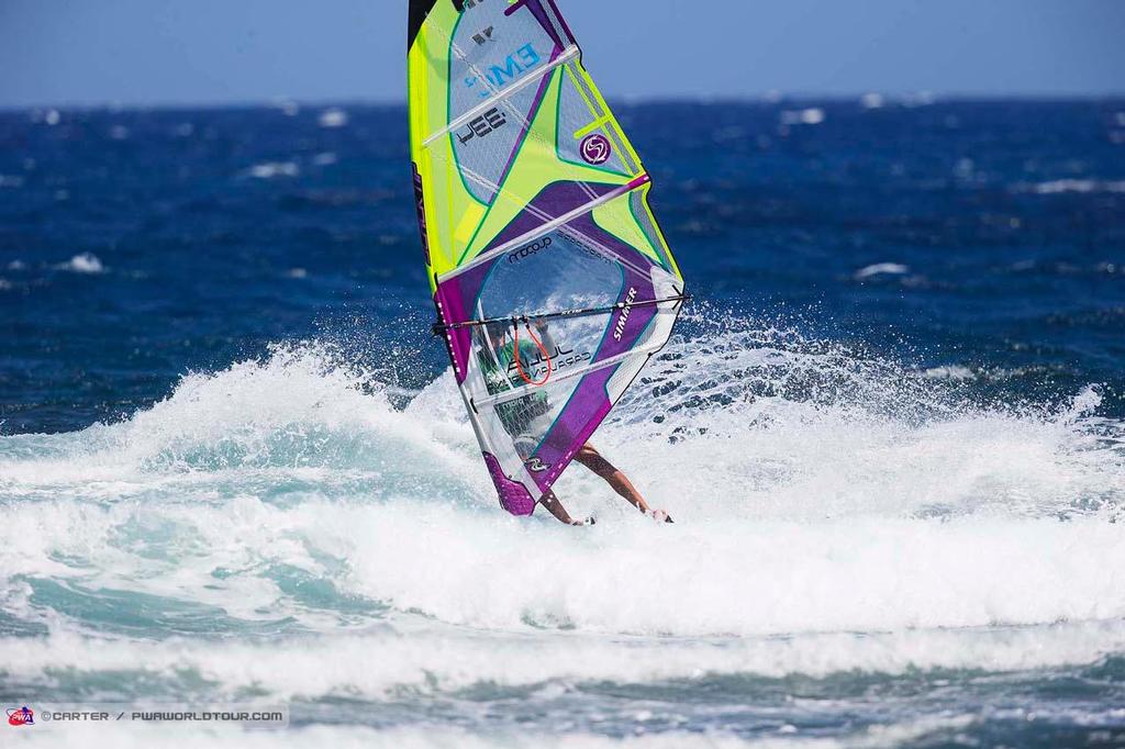 Pare wins the juniors - 2014 PWA Tenerife World Cup, Day 1 ©  Carter/pwaworldtour.com http://www.pwaworldtour.com/